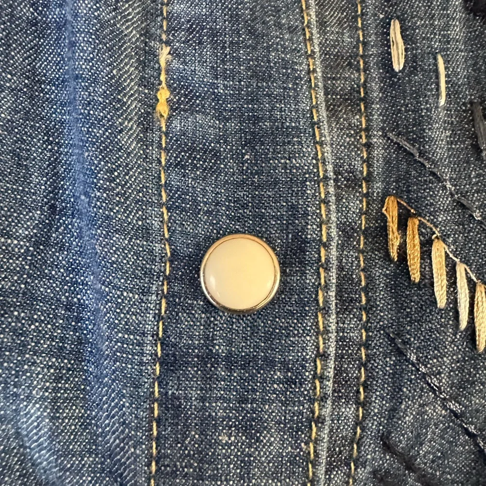 Double D Ranch Embroidered Denim Shirt - Picture 7 of 16